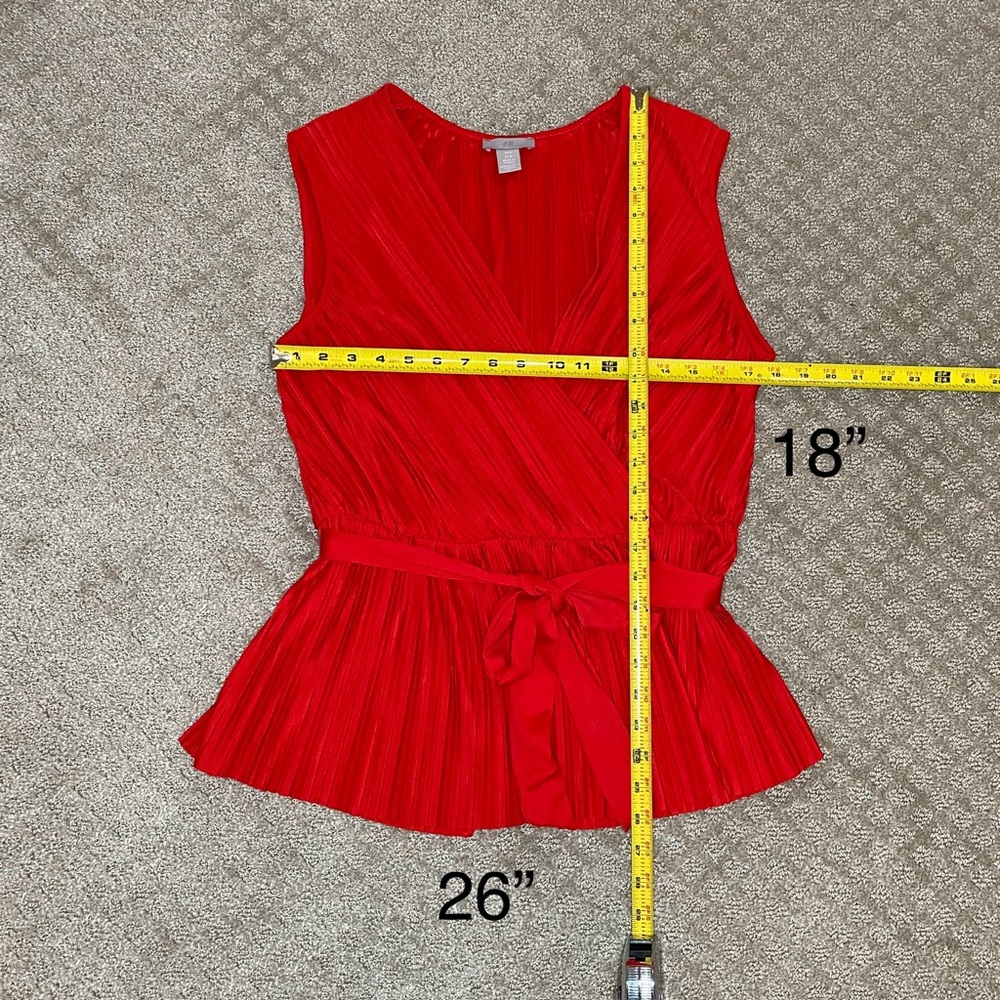 H&M Pleated Surplice Top - Picture 8 of 9